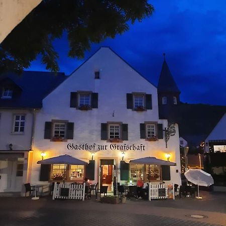 Gasthof Zur Grafschaft Veldenz Eksteriør bilde